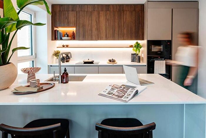 1 Bedroom Apartment To Rent In Bow Green, Bow Common Lane, London, E3