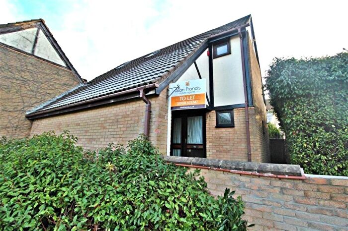 3 Bedroom Detached House To Rent In Pastern Place, Downs Barn, Milton Keynes, MK14