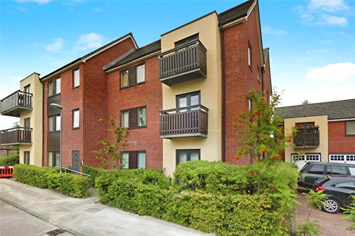 1 Bedroom Flat For Sale In Mere Drive, Clifton, Swinton, Manchester, M27