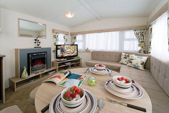 2 Bedroom Park Home For Sale In Seal Bay Resort, PO20