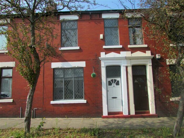 3 Bedroom House To Rent In Emmanuel Street, Preston, PR1