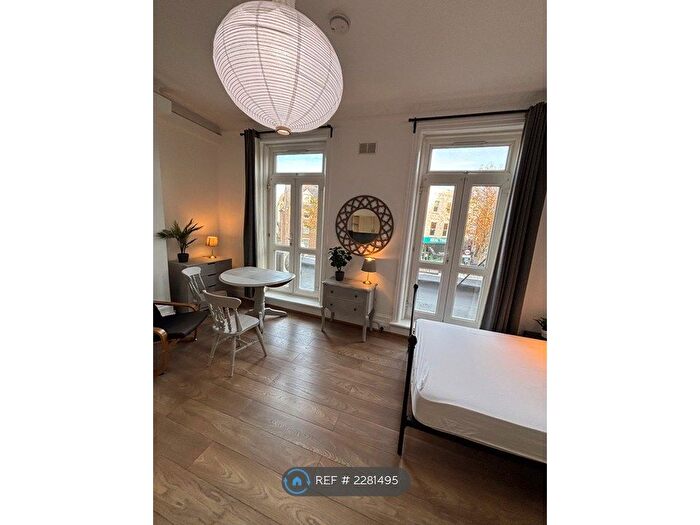 Studio To Rent In Shepherds Bush Road, Hammersmith, W6