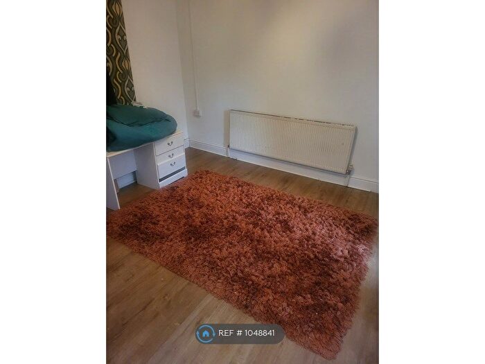 3 Bedroom Terraced House To Rent In Jardine Road, Birmingham, B6