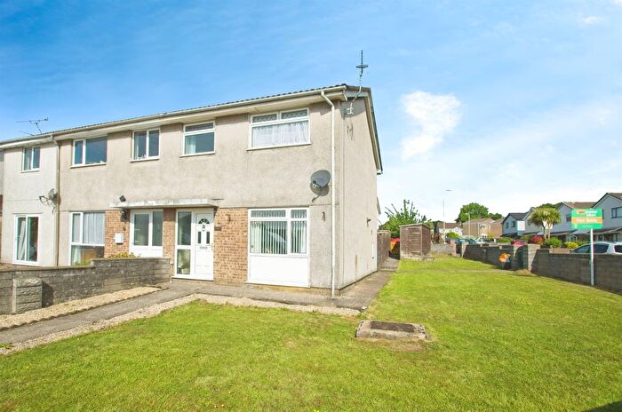 3 Bedroom Semi-Detached House For Sale In Duffryn, Pencoed, Bridgend, CF35