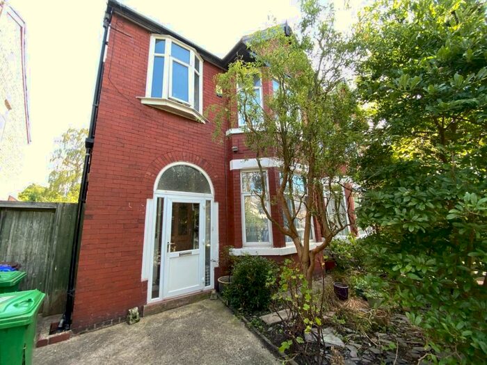 Houses for sale & to rent in M16 8JL, Withington Road, Whalley Range