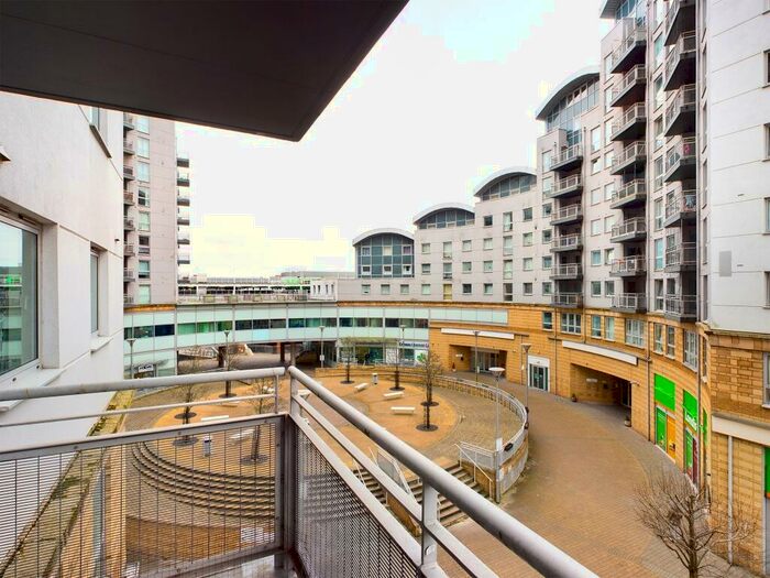 2 Bedroom Flat To Rent In Crown Heights, Alencon Link, Basingstoke, RG21