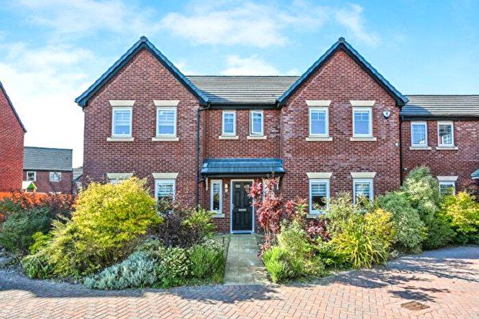 5 Bedroom Detached House For Sale In Stonechat Drive, Maghull, Merseyside, L31