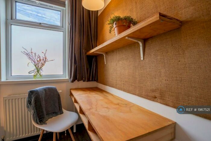 7 Bedroom Terraced House To Rent In Upper Lloyd Street, Manchester, M14