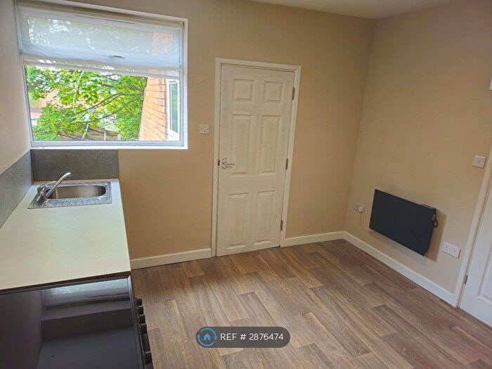 1 Bedroom Flat To Rent In Bell St, Wigston, LE18