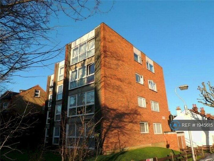 1 Bedroom Flat To Rent In Addiscombe Court Rd, Croydon, CR0