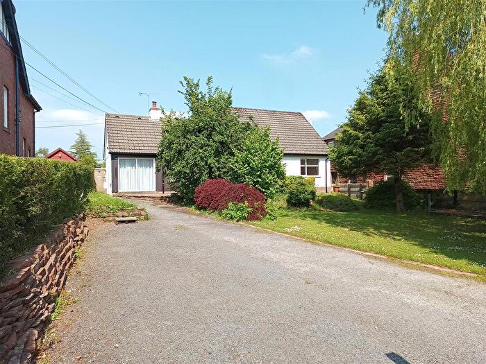 4 Bedroom Detached House For Sale In St. Cuthberts Avenue, Dumfries, DG2