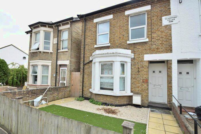 4 Bedroom Semi-Detached House To Rent In Cowley Mill Road, Uxbridge, UB8