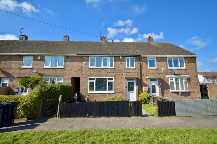 4 Bedroom Town House To Rent In New Parks Boulevard, Leicester, LE3