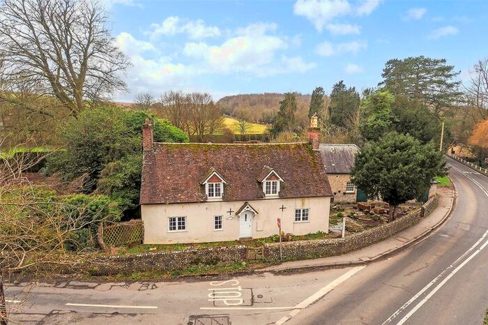 3 Bedroom Detached House For Sale In Singleton, Chichester, West Sussex, PO18