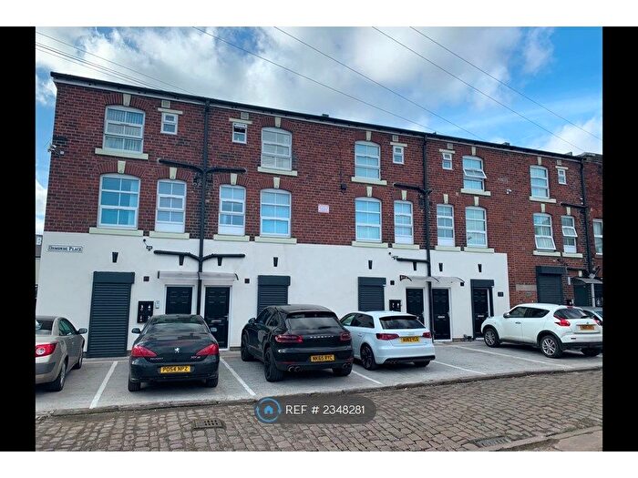 1 Bedroom Flat To Rent In Meanwood Road, Leeds, LS7