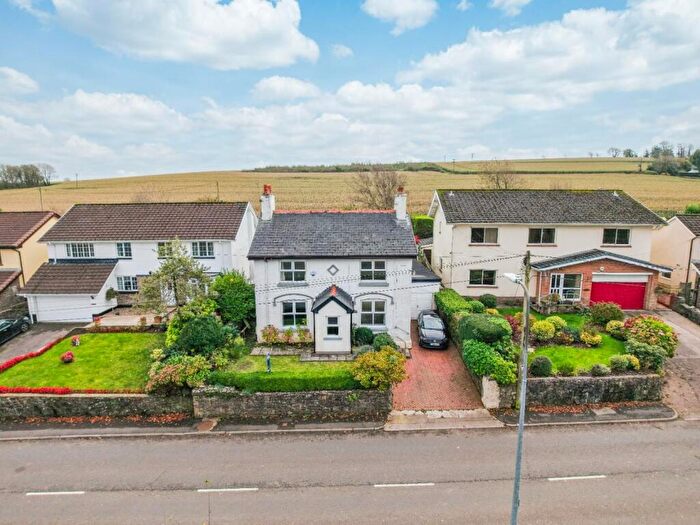 4 Bedroom Detached House For Sale In Corntown Road, Corntown, Vale Of Glamorgan, CF35