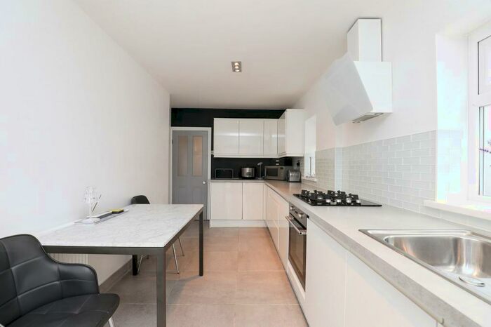 2 Bedroom Terraced House To Rent In Severn Road, Pontcanna, CF11