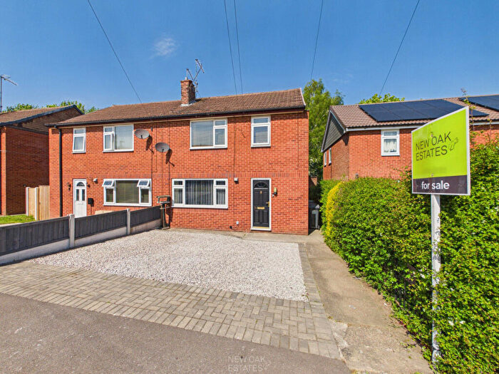 3 Bedroom Semi-Detached House For Sale In Shakespeare Street, Holmewood, S42