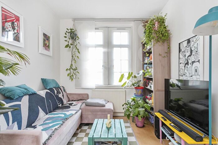 1 Bedroom Apartment To Rent In Pennybank Chambers, Fairchild Place, EC2A