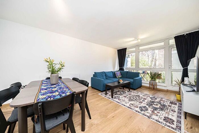 1 Bedroom Flat For Sale In Priory Road, South Hampstead, NW6