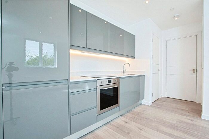 1 Bedroom Flat For Sale In Stafford Road, Wallington, SM6