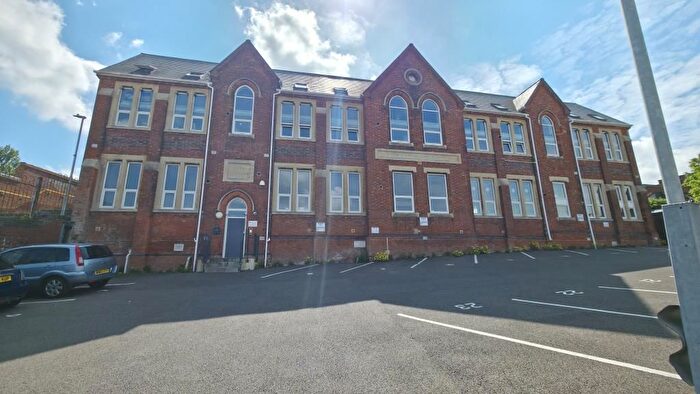1 Bedroom Flat To Rent In William Street, Town Centre, SN1