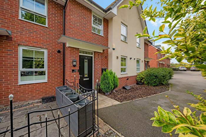 4 Bedroom Terraced House For Sale In Liverpool Road, Widnes, WA8