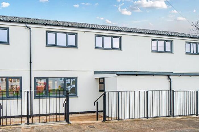 2 Bedroom Terraced House To Rent In Kenley Avenue, Carterton, OX18