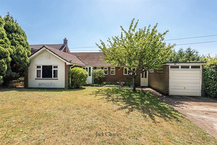 3 Bedroom Detached Bungalow For Sale In Higham Lane, Tonbridge, TN10