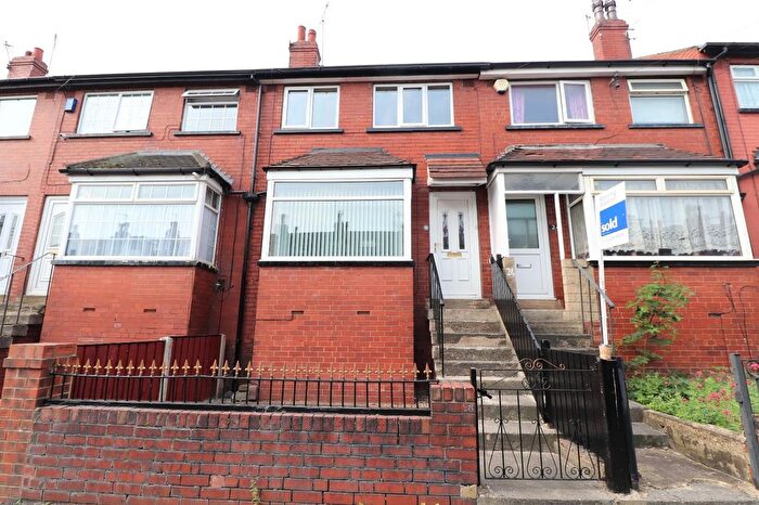 3 Bedroom Detached House To Rent In Aston Street, Leeds, West Yorkshire, LS13
