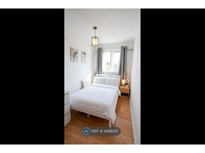 4 Bedroom Terraced House To Rent In St Pauls Drive, London, E15