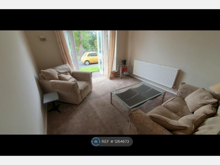 1 Bedroom Flat To Rent In Seedley Terrace, Salford M6