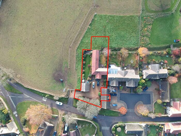 3 Bedroom Semi-Detached House For Sale In Plum Lane, Shipton-Under-Wychwood, Chipping Norton, OX7