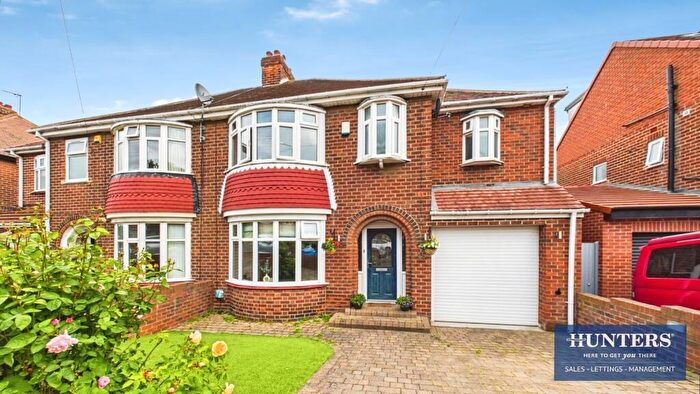4 Bedroom Semi Detached House For Sale In Cairns Road, Fulwell, Sunderland, SR5