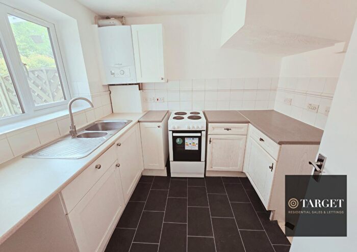 3 Bedroom House To Rent In Pritchett Close, EN3