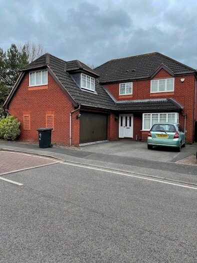5 Bedroom Detached House To Rent In Heybridge Road, Humberstone, Leicester, LE5