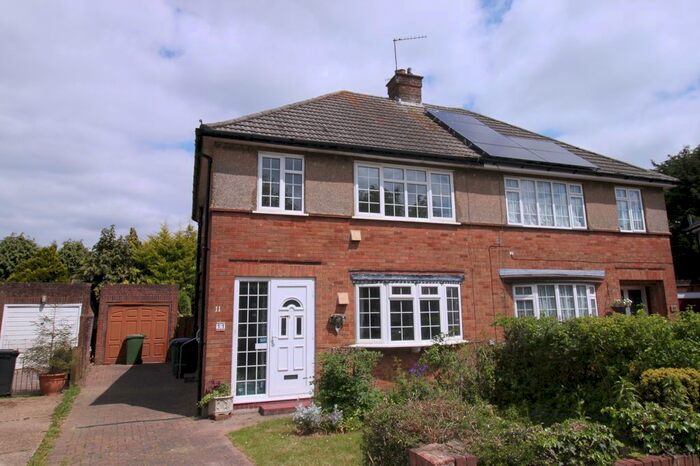 3 Bedroom Semi-Detached House To Rent In Leavesden, Watford, Hertfordshire, WD25
