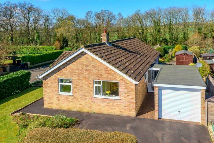 3 Bedroom Bungalow For Sale In New Cross, Longburton, Sherborne, DT9