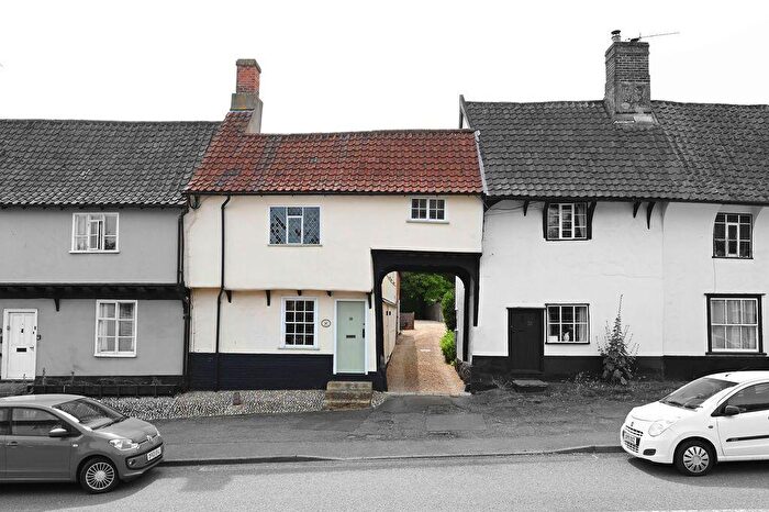 4 Bedroom Town House For Sale In Debenham, Suffolk, IP14