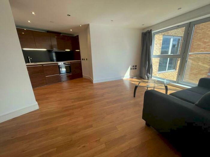 2 Bedroom Apartment To Rent In Hanley Street, NG1