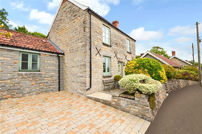 3 Bedroom Detached House For Sale In Langport Road, Long Sutton, Langport, Somerset, TA10