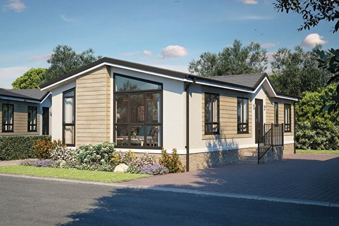 2 Bedroom Park Home For Sale In Wick Lane, Christchurch, BH6