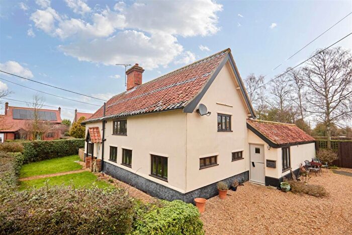 3 Bedroom Detached House For Sale In Church Lane, St James South Elmham, IP19