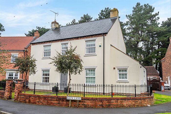 4 Bedroom Detached House To Rent In Back Lane, Whixley, York, YO26