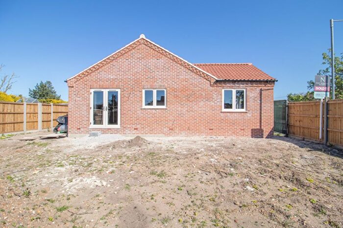 3 Bedroom Detached Bungalow For Sale In Millfields, Kings Lynn, PE30