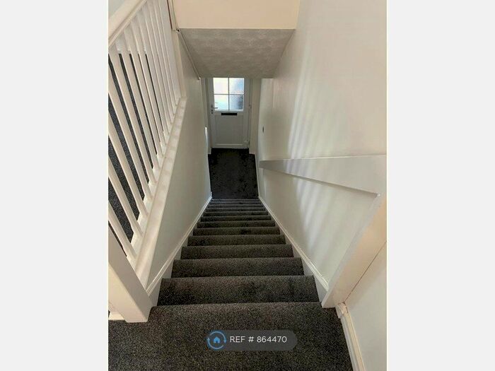 2 Bedroom Maisonette To Rent In Capuchin Court, Cambridge, CB1