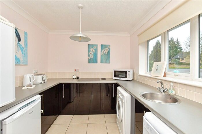 1 Bedroom Semi-Detached Bungalow For Sale In Coppergate, Hempstead, Gillingham, Kent, ME7