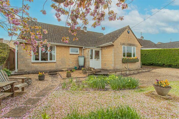 3 Bedroom Detached Bungalow For Sale In Longfurlong Lane, Tetbury, GL8