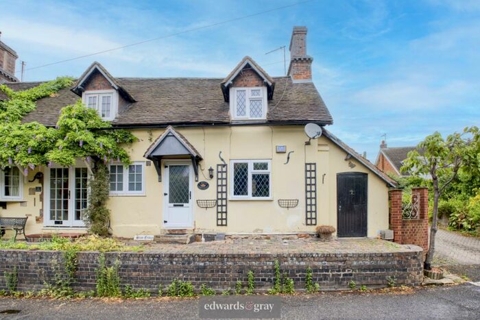 2 Bedroom Cottage For Sale In Farthing Lane, Curdworth, Sutton Coldfield, B76