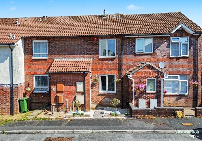 2 Bedroom Terraced House For Sale In Holloway Gardens, Staddiscombe, PL9